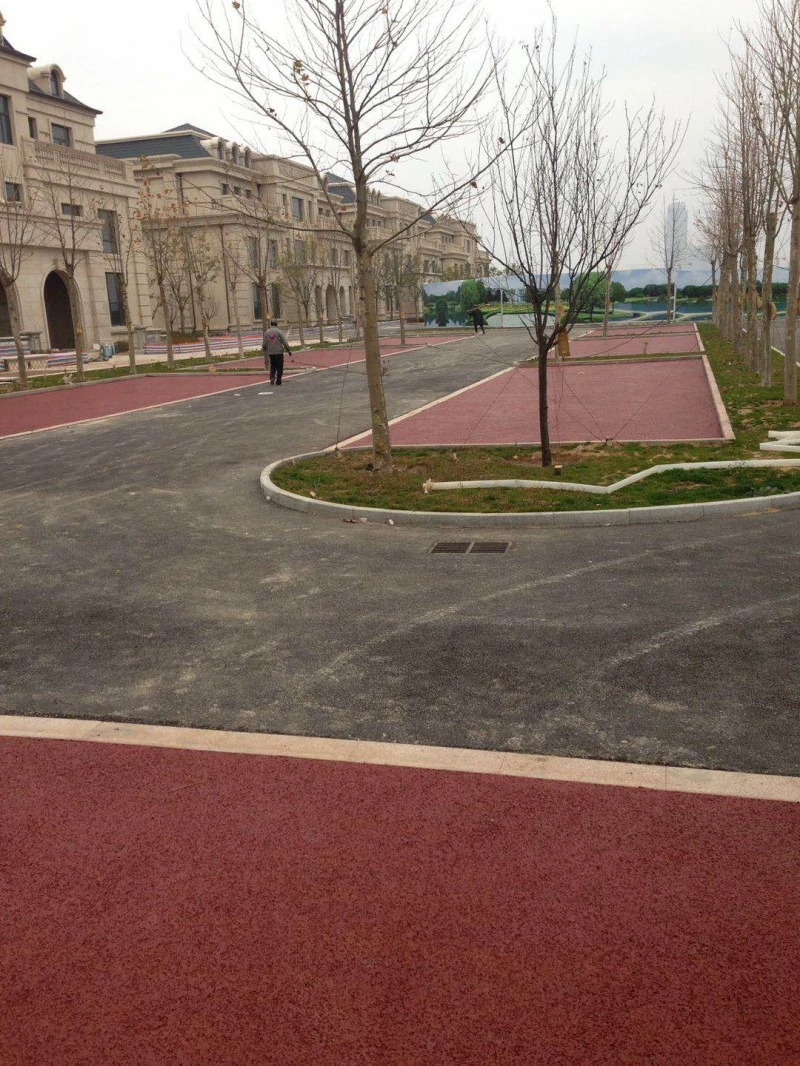 彩色透水混凝土路面